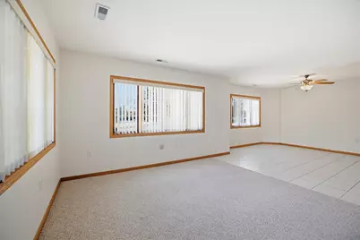 201  Oconomowoc Pkwy, Oconomowoc, WI 53066 - Photo 6