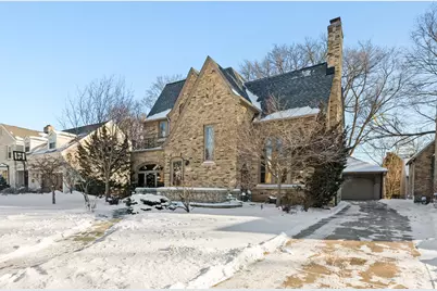 2544 N 91st St, Wauwatosa, WI 53226 - Photo 76