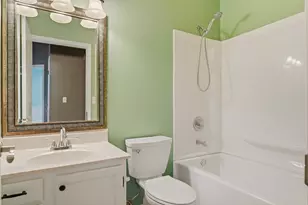 1978 Sandalwood Dr, Onalaska, WI 54650 - Photo 30