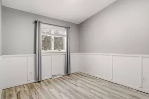 1978 Sandalwood Dr, Onalaska, WI 54650 - Photo 20