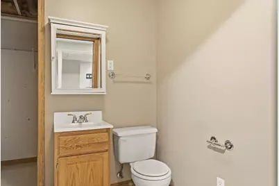 1978  Sandalwood Dr, Onalaska, WI 54650 - Photo 28