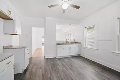 959 W Oklahoma Ave, Milwaukee, WI 53215 - Photo 8