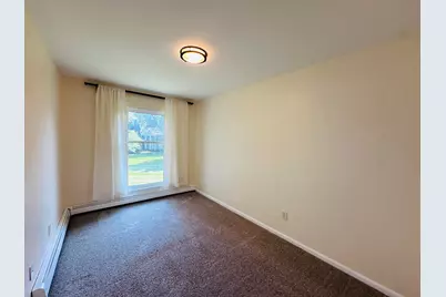 937 W Heritage Ct #206, Mequon, WI 53092 - Photo 14