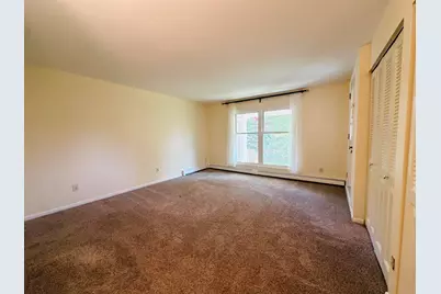937 W Heritage Ct #206, Mequon, WI 53092 - Photo 10