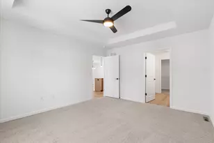 508 Hunter Oaks Blvd, Watertown, WI 53094 - Photo 10