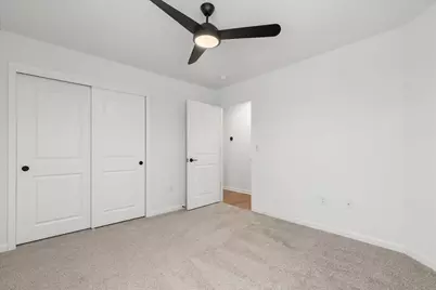 508  Hunter Oaks Blvd #902, Watertown, WI 53094 - Photo 16