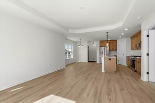 532 Hunter Oaks Blvd, Watertown, WI 53094 - Photo 10