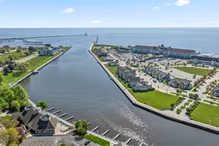 514a S Pier Dr, Sheboygan, WI 53081 - Photo 30