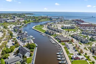 514a S Pier Dr, Sheboygan, WI 53081 - Photo 32