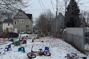 2018 N 29th St, Milwaukee, WI 53208 - Photo 4