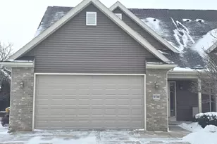 W5340 Martin Ln, Fond du Lac, WI 54935 - Photo 8