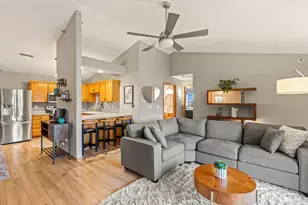 1030 River Pl Blvd, Waukesha, WI 53189 - Photo 10