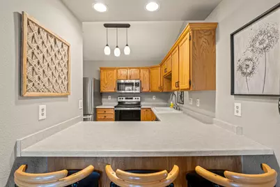 1030  River Place Blvd #4, Waukesha, WI 53189 - Photo 12