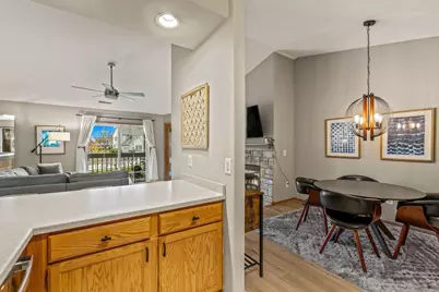 1030  River Place Blvd #4, Waukesha, WI 53189 - Photo 14