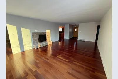 1432  Gunnell Ln, Manitowoc, WI 54220 - Photo 4