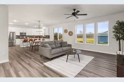 N101W16795  Gunflint Trl, Germantown, WI 53022 - Photo 4