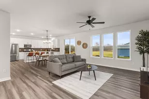 N101W16795 Gunflint Trail, Germantown, WI 53022 - Photo 4