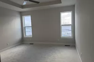 N66W20903 Sweet Clover Dr, Menomonee Falls, WI 53051 - Photo 12