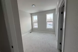 N66W20903 Sweet Clover Dr, Menomonee Falls, WI 53051 - Photo 20