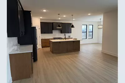 N75W17841  Woody Ln, Menomonee Falls, WI 53051 - Photo 4