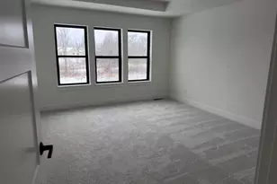 N75W17841 Woody Ln, Menomonee Falls, WI 53051 - Photo 10