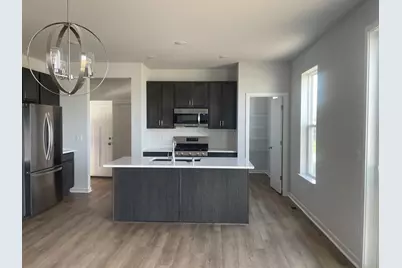 W193N5017  Rosemary Rdg, Menomonee Falls, WI 53051 - Photo 4