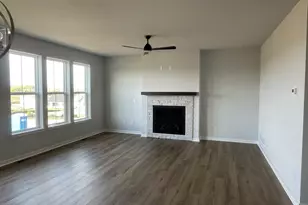 W193N5017 Rosemary Ridge, Menomonee Falls, WI 53051 - Photo 6