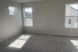 W193N5017 Rosemary Ridge, Menomonee Falls, WI 53051 - Photo 10