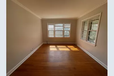 2020 S 82nd St, West Allis, WI 53219 - Photo 8