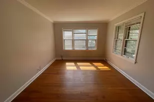 2020 S 82nd St, West Allis, WI 53219 - Photo 8