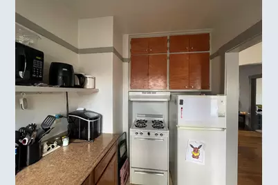 3358 N Cambridge Ave, Milwaukee, WI 53211 - Photo 4