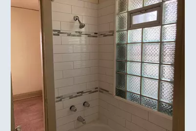 3358 N Cambridge Ave, Milwaukee, WI 53211 - Photo 8