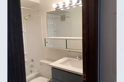 1315 E Elmdale Ct #A, Shorewood, WI 53211 - Photo 8