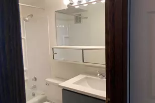 1315 E Elmdale Ct, Shorewood, WI 53211 - Photo 8