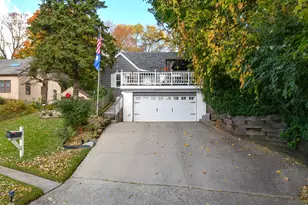 317 Delafield St, Waukesha, WI 53188 - Photo 4