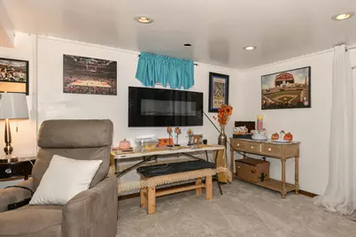 317  Delafield St, Waukesha, WI 53188 - Photo 32