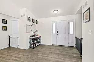 470 Jensen Dr, Clinton, WI 53525 - Photo 4