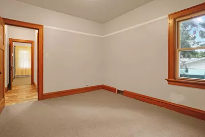 8221 N Cedarburg Rd, Brown Deer, WI 53209 - Photo 14