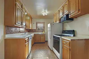 2018 33rd St, Kenosha, WI 53140 - Photo 8