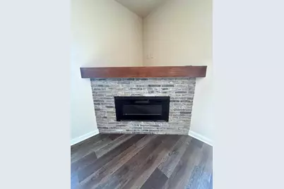 529  Firefly Trl #1, Hartford, WI 53027 - Photo 16