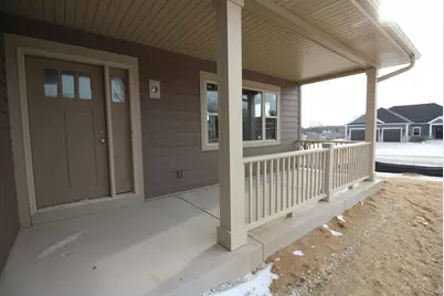 426  Parker Dr, Genoa City, WI 53128 - Photo 2