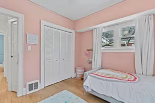 8140 Stickney Ave, Wauwatosa, WI 53213 - Photo 18