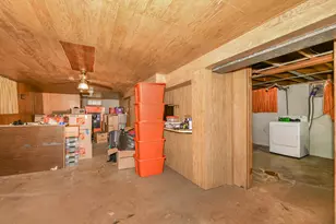 4544 S 49th St, Greenfield, WI 53220 - Photo 14