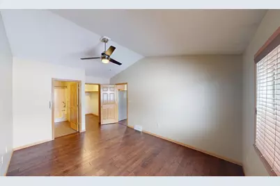 2002  Viking Ave, Holmen, WI 54636 - Photo 6