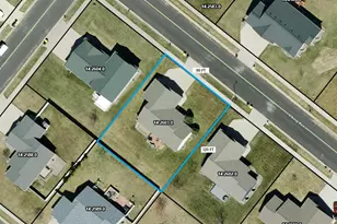 2002 Viking Ave, Holmen, WI 54636 - Photo 2