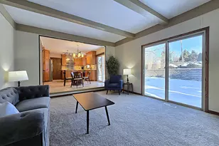 5640 S Aberdeen Dr, New Berlin, WI 53146 - Photo 20