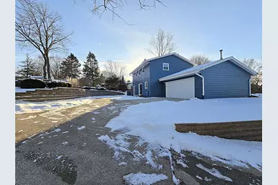 5640 S Aberdeen Dr, New Berlin, WI 53146 - Photo 52