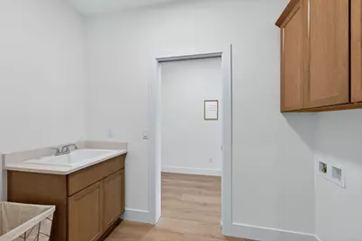 857  Stirling Dr #Bldg 20, Unit 40, Oconomowoc, WI 53066 - Photo 24