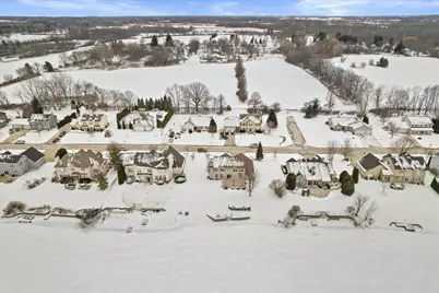 3212 E Lindy Ln, Oak Creek, WI 53154 - Photo 54