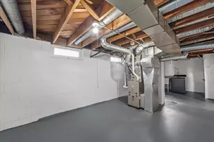 6165 N Santa Monica Blvd, Whitefish Bay, WI 53217 - Photo 32